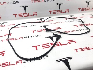 Датчик прижатия люка панорамной крыши, ориг. номер 1014443-00-B, Tesla Model S 2012-2016