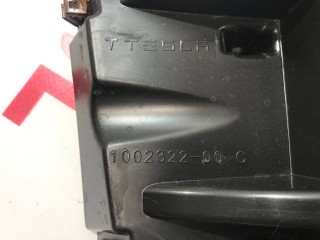Кронштейн опорный основного монитора, ориг. номер 1002322-00-C, Tesla Model S 2012-2016