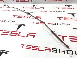 Трубка медная тросика привода люка левая, ориг. номер 6008691-00-E, Tesla Model S 2012-2016