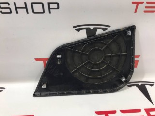 прочая запчасть, ориг. номер 1007708-00-A, Tesla Model S 2012-2016