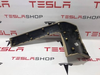 Накладка центральной панели, ориг. номер 1002310-08-D, Tesla Model S 2012-2016