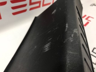 прочая запчасть, ориг. номер 1010824-00-C, Tesla Model S 2012-2016