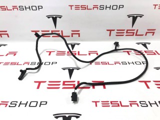 прочая запчасть, ориг. номер 1025202-00-C, Tesla Model S 2012-2016