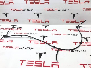 Магистраль омывателя лобового стекла, ориг. номер 1054647-01-A, 1054647-00-A, Tesla Model S 2012-2016
