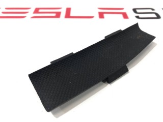 Заглушка болта дверной карты (резиновая), ориг. номер 1007941-00-B, Tesla Model S 2012-2016