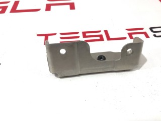 прочая запчасть, ориг. номер 1003140-00-B, Tesla Model S 2012-2016