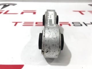 прочая запчасть, ориг. номер 1021422-00-B, Tesla Model S 2012-2016