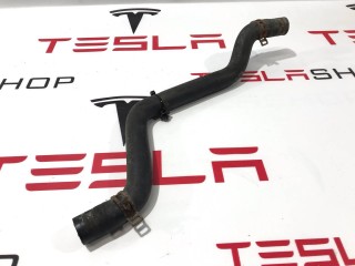 Шланг охлаждения с помпы в нагреватель, ориг. номер 6007354-00-E, Tesla Model S 2012-2016