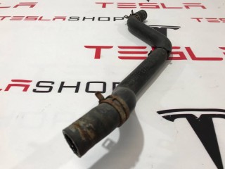 Шланг охлаждения с помпы в нагреватель, ориг. номер 6007354-00-E, Tesla Model S 2012-2016