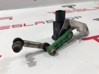 Датчик уровня пневмоподвески, ориг. номер 6006514-00-B, Tesla Model S 2012-2016