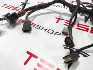 Электропроводка передняя подкапотная, ориг. номер 1005312-00-H, Tesla Model S 2012-2016