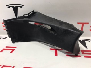 Накладка ремня безопасности стойки С, ориг. номер 1024730-00-C, Tesla Model S 2012-2016
