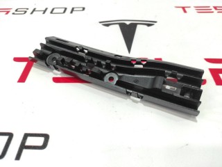 прочая запчасть, ориг. номер 1008371-00-E, Tesla Model S 2012-2016