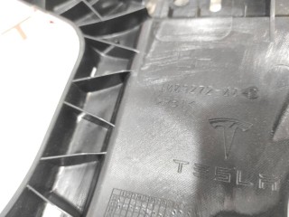 прочая запчасть, ориг. номер 1009272-00-E, Tesla Model S 2012-2016