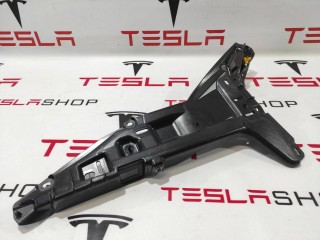 прочая запчасть, ориг. номер 1009272-00-E, Tesla Model S 2012-2016
