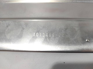 прочая запчасть, ориг. номер 1013499-00-F, Tesla Model S 2012-2016