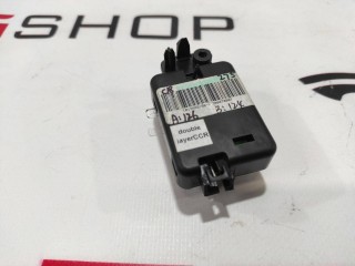 Фонарь подсветки салона, ориг. номер 4294-003, 1013680-00-C, Tesla Model S 2012-2016