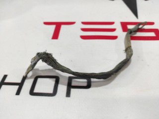 Провод массы (земля) джаншен бокса, ориг. номер 1012812-00-B, Tesla Model S 2012-2016