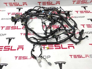Электропроводка салона, ориг. номер 1004417-00-J, Tesla Model S 2012-2016