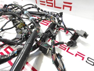 Электропроводка салона, ориг. номер 1004417-00-J, Tesla Model S 2012-2016
