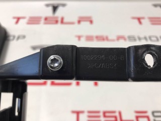 прочая запчасть, ориг. номер 1002294-00-B, Tesla Model X 2015-2021