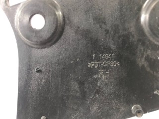 Накладка стойки B, наружная, ориг. номер 1004535-00-B, Tesla Model S 2012-2016