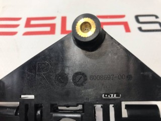 Кронштейн мотора привода люка, ориг. номер 6008694, 6008697-00-A, Tesla Model S 2012-2016