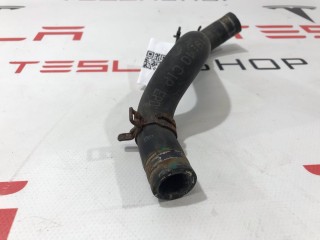 Шланг охлаждения на тройной клапан, ориг. номер 6007347-00-C, Tesla Model S 2012-2016
