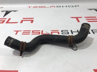 Шланг охлаждения на тройной клапан, ориг. номер 6007347-00-C, Tesla Model S 2012-2016