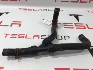 Шланг охлаждения для насоса, ориг. номер 6007345-00-C, Tesla Model S 2012-2016