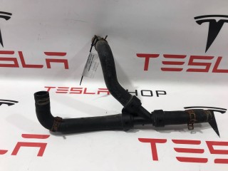 Шланг охлаждения для насоса, ориг. номер 6007345-00-C, Tesla Model S 2012-2016