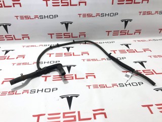 Шланг охлаждения с батареи в резервуар, ориг. номер 6007349-00-F, Tesla Model S 2012-2016
