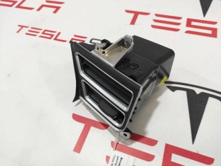 прочая запчасть, ориг. номер 6007629-00-C, 1096878-00-B, 1061732-00-B, Tesla Model X 2015-2021