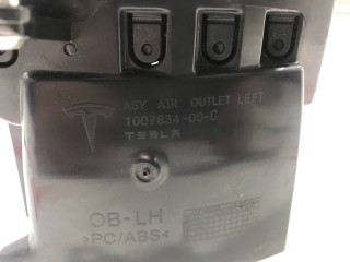 прочая запчасть, ориг. номер 1007834-00-C, 1096877-00-B, 1061731-00-B, Tesla Model S 2012-2016