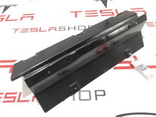 прочая запчасть, ориг. номер 1009173-00-C, Tesla Model S 2012-2016
