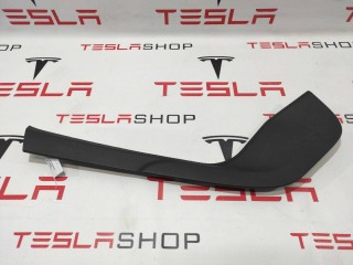 Панель центрального тоннеля, ориг. номер 1004705-01-D, Tesla Model S 2012-2016