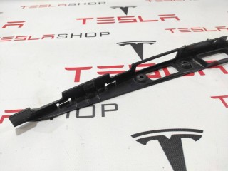 прочая запчасть, ориг. номер 1011685-00-C, Tesla Model S 2012-2016