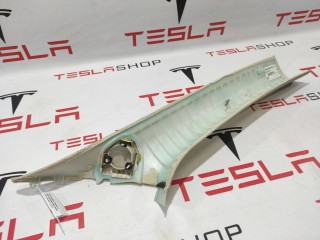 Накладка стойки А, ориг. номер 1002485-00-E, Tesla Model S 2012-2016