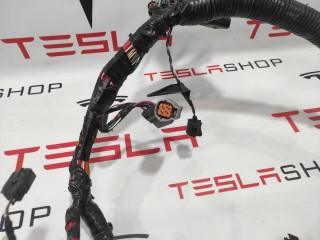 Электропроводка передняя подкапотная, ориг. номер 1009096-01-H, Tesla Model S 2012-2016