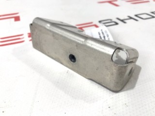 прочая запчасть, ориг. номер 1003140-00-B, Tesla Model S 2012-2016