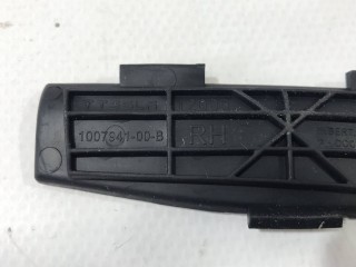 прочая запчасть, ориг. номер 1007941-00-B, Tesla Model S 2012-2016