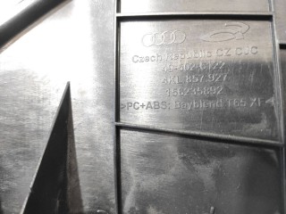 Накладка центральной панели, ориг. номер 4KL.857.927, Audi e-tron 2018-2023
