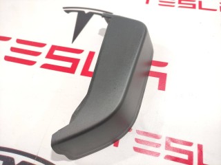 Крышка фонаря багажника, ориг. номер 1058813-00-B, Tesla Model X 2015-2021