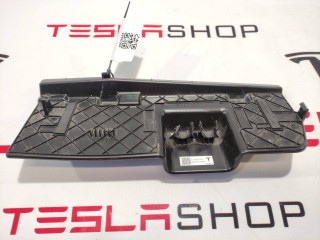 Крышка бортового компьютера, ориг. номер 1468367-00-A, Tesla Model 3 2017-2021