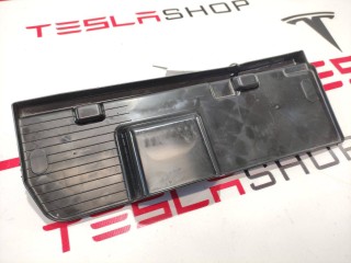 Крышка бортового компьютера, ориг. номер 1468367-00-A, Tesla Model 3 2017-2021