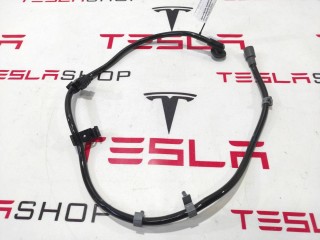 Дренажная трубка панорамной крыши, ориг. номер 1013244-00-F, 1013245-00-F, Tesla Model S 2012-2016