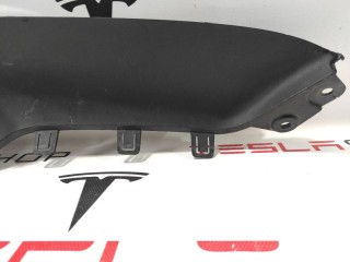 Накладка гриля бампера переднего верхняя, ориг. номер 1047021-00-E, Tesla Model X 2015-2021