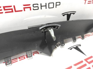 Накладка гриля бампера переднего верхняя, ориг. номер 1047021-00-E, Tesla Model X 2015-2021