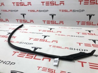Уплотнитель проема дверного, ориг. номер 1032147-00-C, Tesla Model X 2015-2021