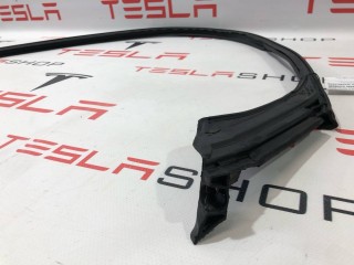 Уплотнитель проема дверного, ориг. номер 1032147-00-C, Tesla Model X 2015-2021